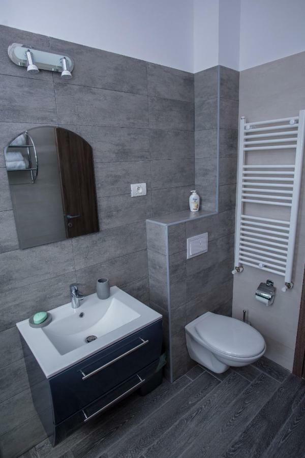Apartament George Mamaia Apartman Năvodari Kültér fotó